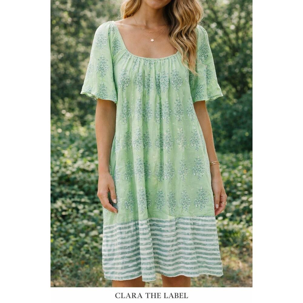 Clara The‎ Label Flutter Sleeve Gathered Soop Neck Floral Dress Green Size Large